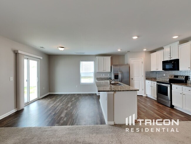 Building Photo - 260 Belcaro Dr