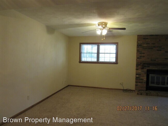 Building Photo - 3 br, 2 bath House - 2139 Muren Blvd