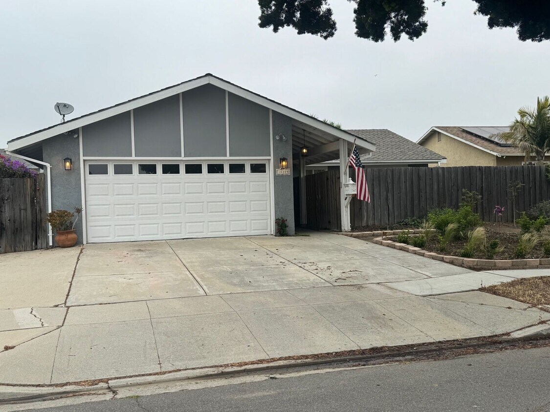 Foto principal - Coming soon!! beautiful spacious 3 bedroom...
