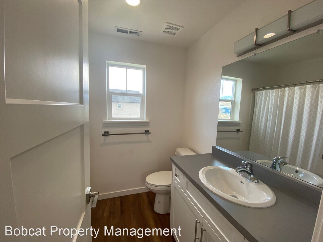 Primary Photo - 2 br, 2 bath House - 3880 Bonnie Pl