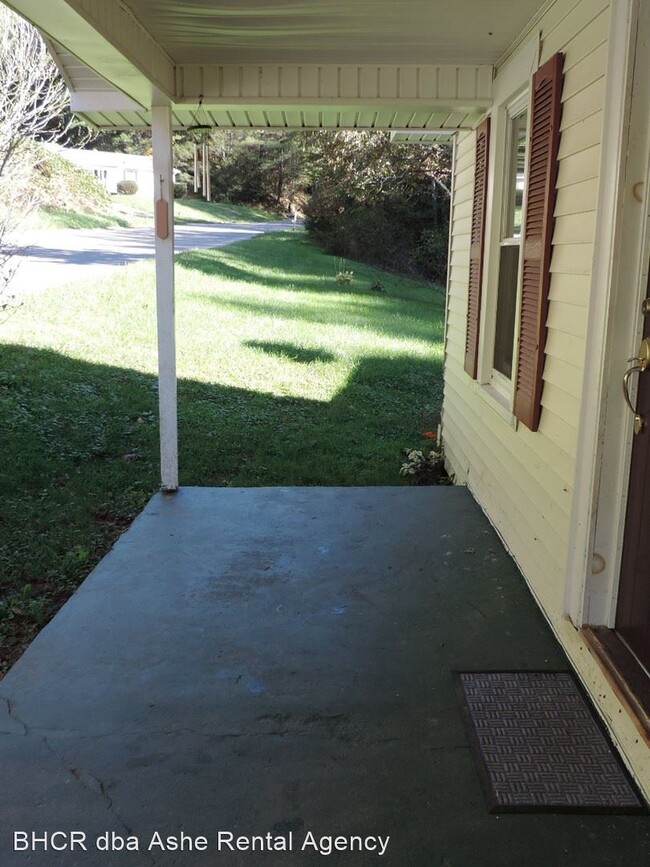 Building Photo - 2 br, 1 bath House - 1530 Conley Cheek Rd