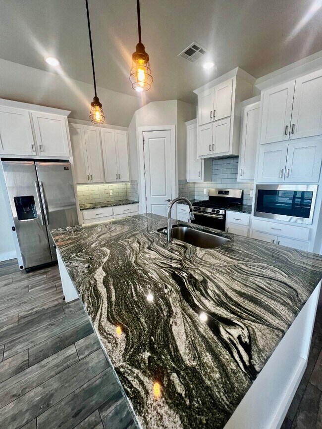 Foto del edificio - 8212 NW 151st St
