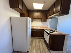 Building Photo - 6126 Beadnell Way