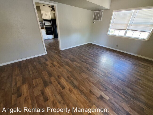 Building Photo - 3 br, 1 bath House - 2465 Stanton