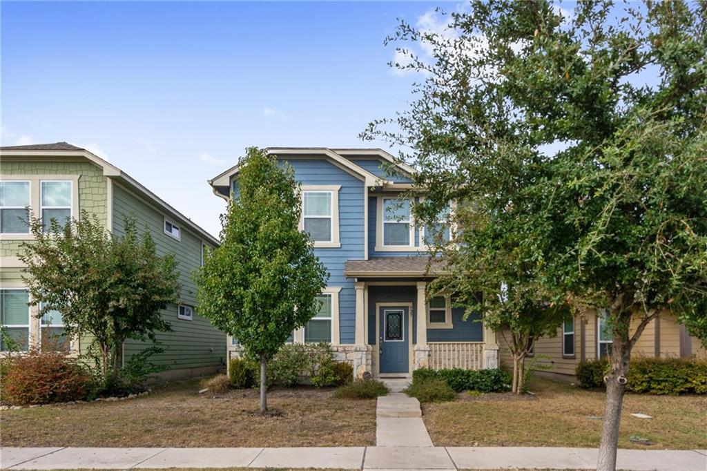 Foto principal - 929 Alamo Plaza Dr