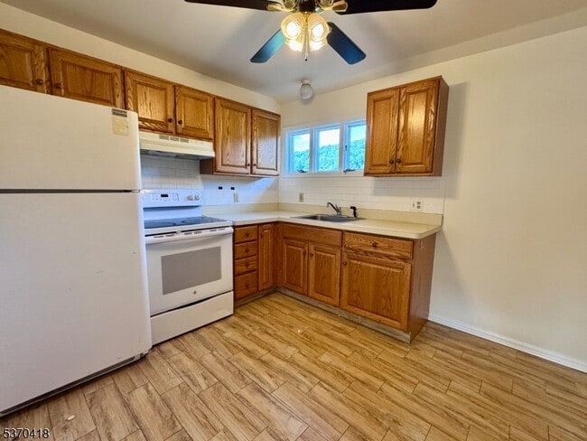 Building Photo - 509 NJ-284