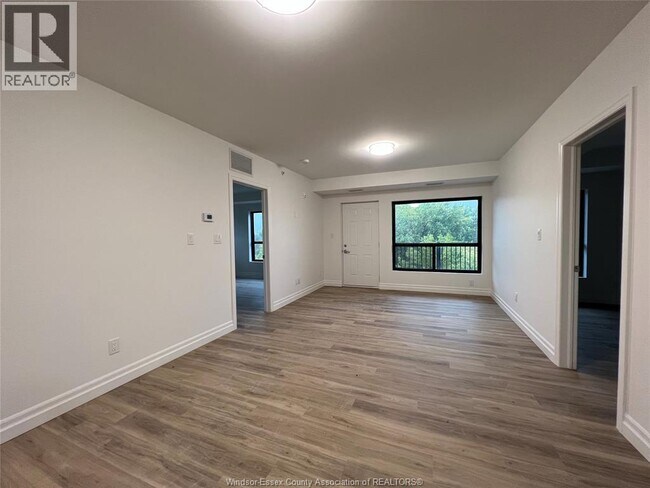 Building Photo - 3290 Stella Crescent