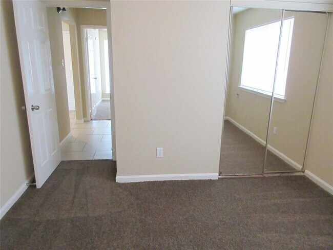 Building Photo - 16702 Kieth Harrow Blvd