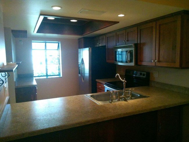 Building Photo - 2 Bedroom villa for rent