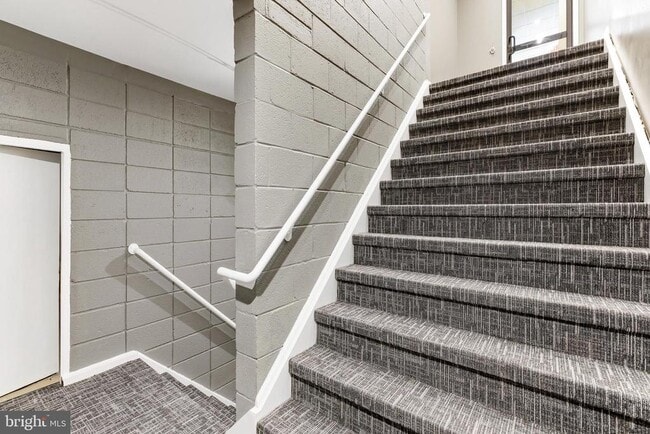 Foto del edificio - 201 Broadway