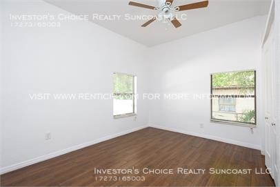 Primary Photo - 713 N Newport Ave
