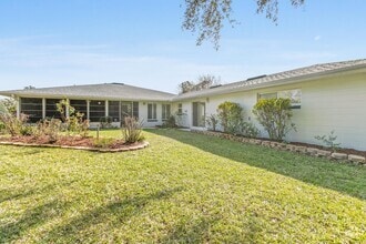 Building Photo - 340 Palos Ct