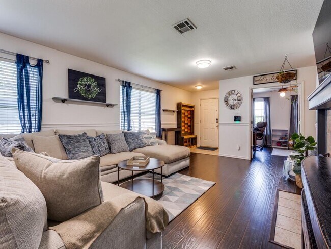 Foto del edificio - 170 Kates Cove