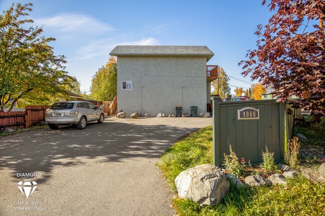 Building Photo - 4000 Harrison St