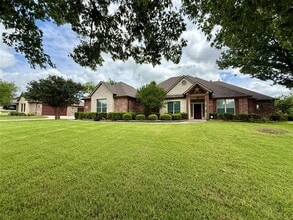 Building Photo - 102 Aledo Pointe Dr