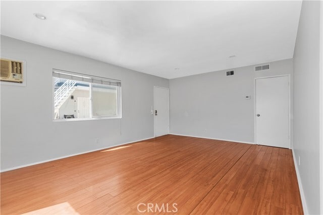 Building Photo - 117 S Ivy Ave