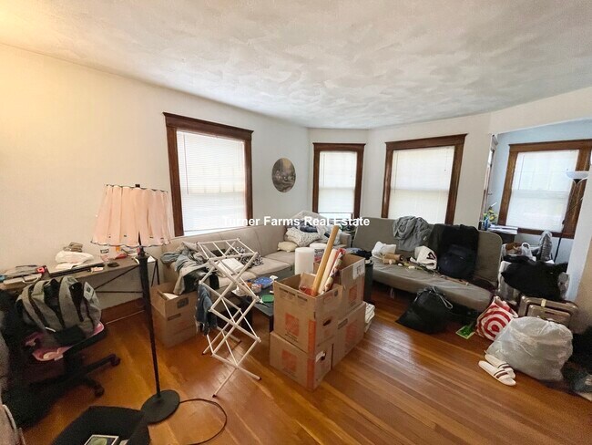 Foto del edificio - 230 S Huntington Ave