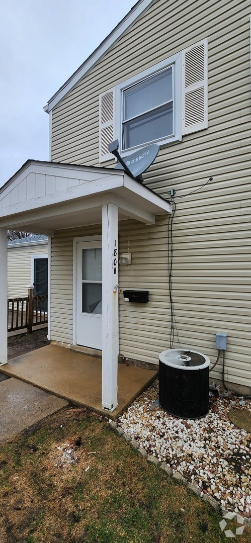 Building Photo - 180 Betty Ct