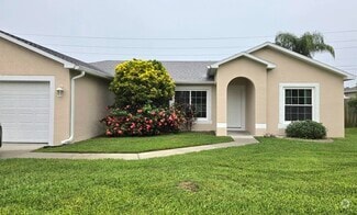 Building Photo - 823 Del Mar Cir
