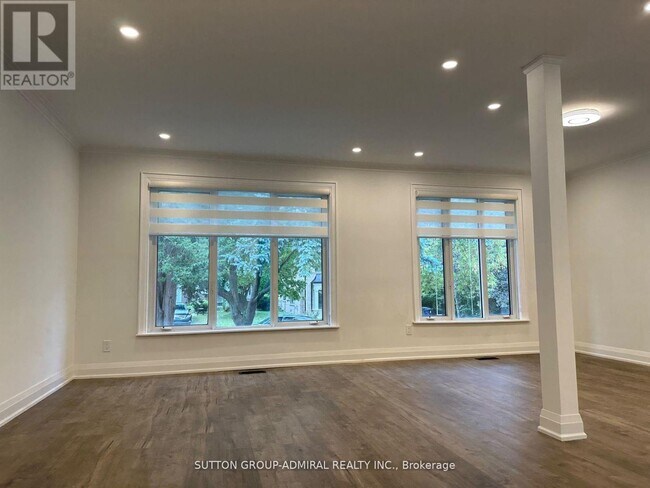 Photo du bâtiment - 7 Resolution Crescent