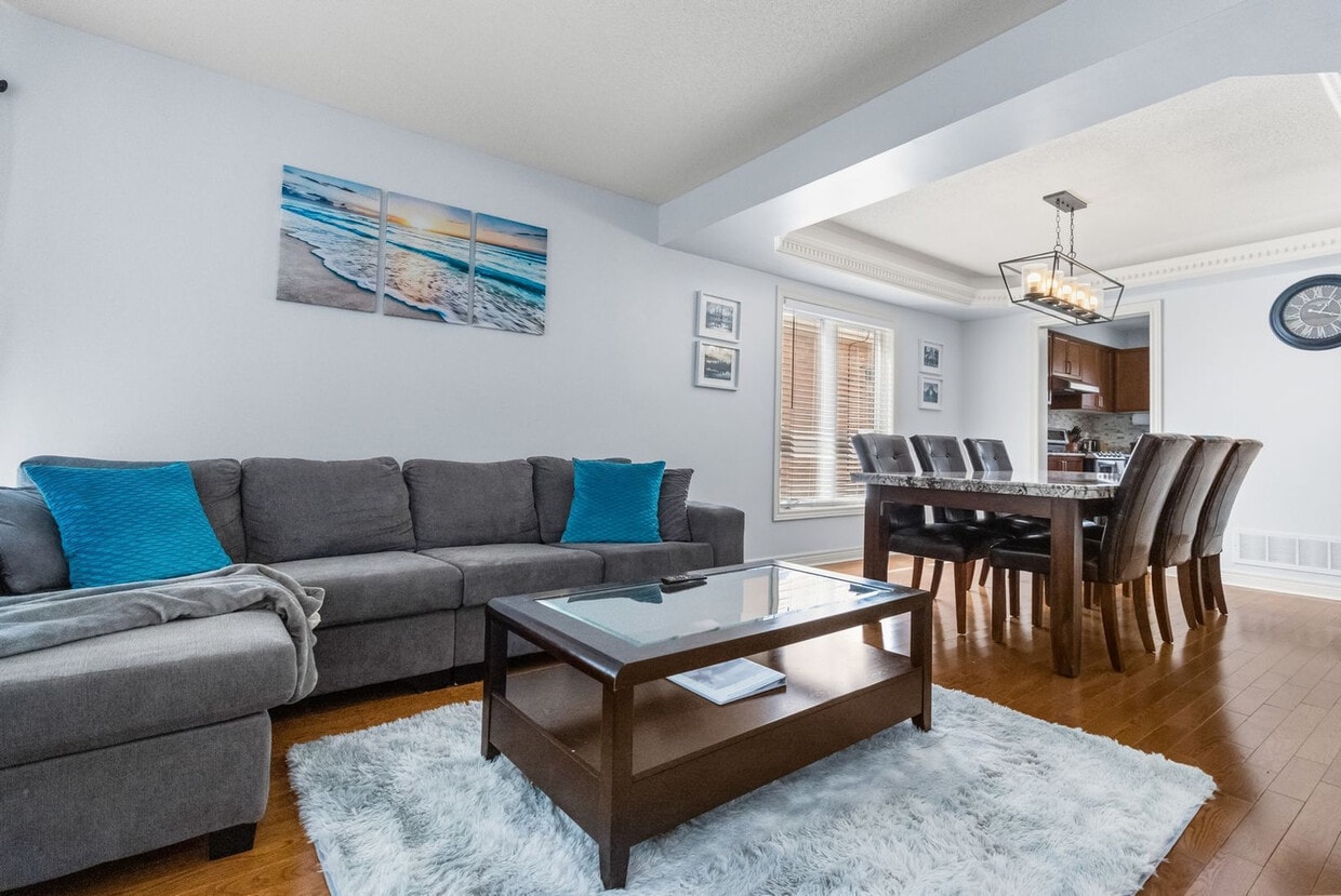 Photo principale - 251 Wright Crescent