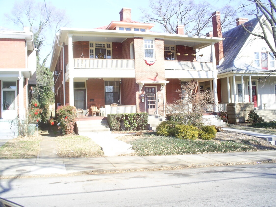Primary Photo - 155 Holbrook Ave