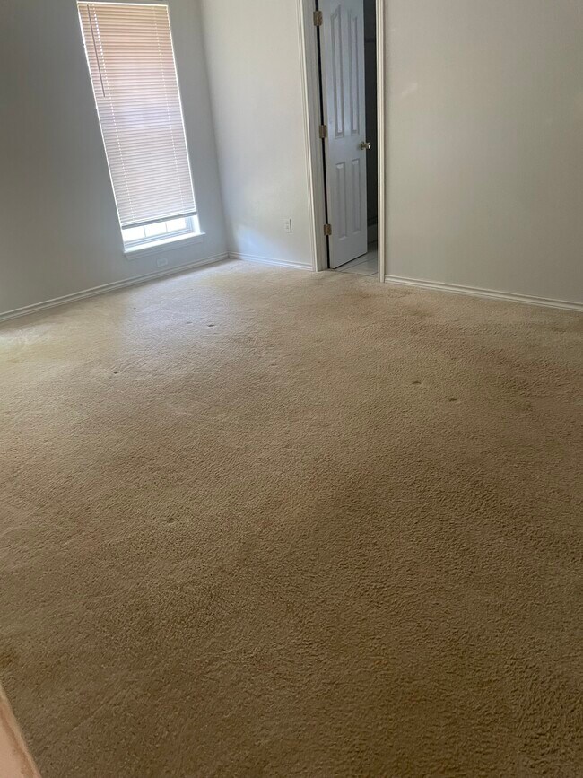 Foto del edificio - 3950 Ridgway Rd