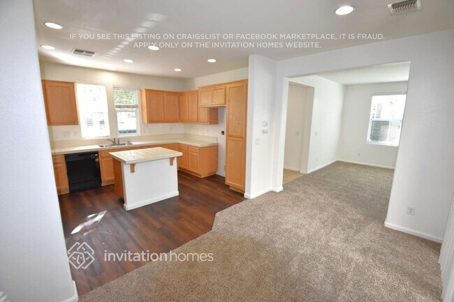 Foto del edificio - 260 Wapello Cir