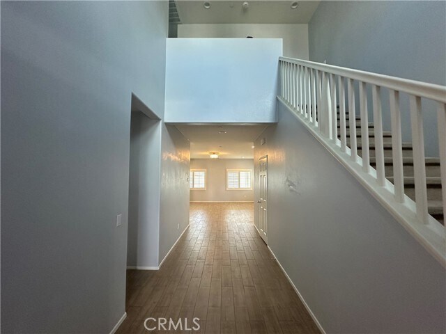 Foto del edificio - 1055 Raven Ct