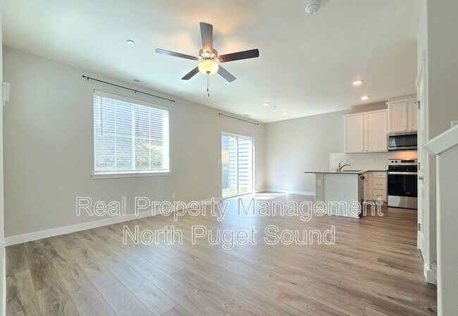 Foto del edificio - 8303 Gilman Wy