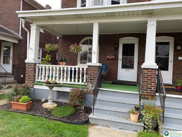 Foto principal - 2234 Fairview Ave