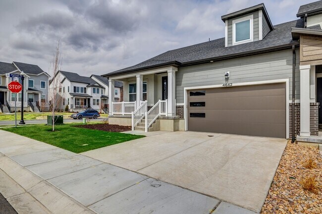 Building Photo - 4642 W Hemsworth Ln