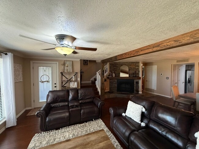 Building Photo - 807 Preston Trails Ct
