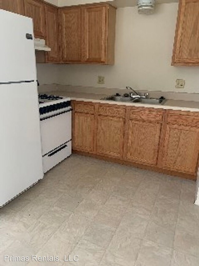 Foto del edificio - 4340 Thornapple Cir E