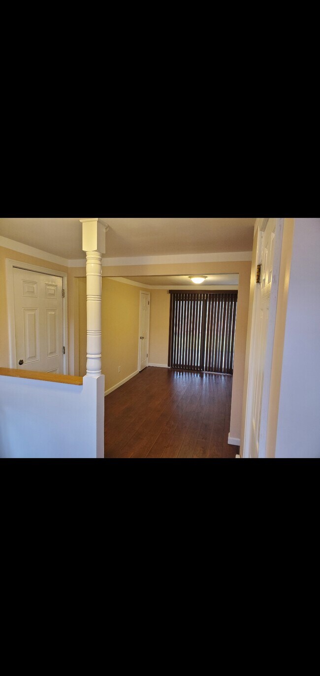 Foto del edificio - 4705 Washington Dr