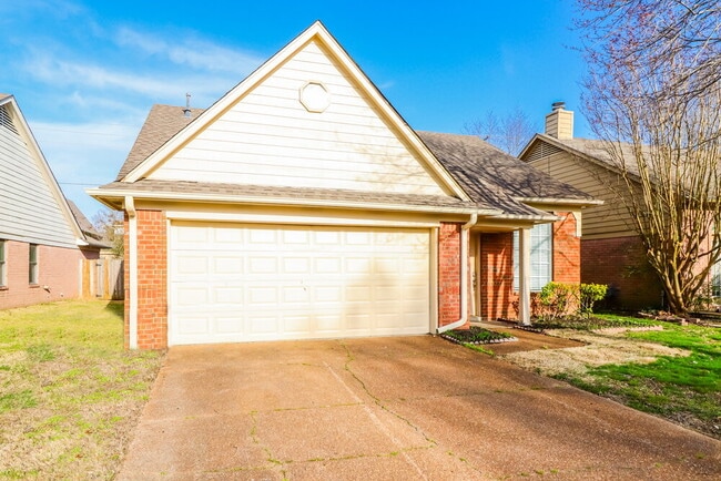 Foto del edificio - 2268 Lake Hill Ct
