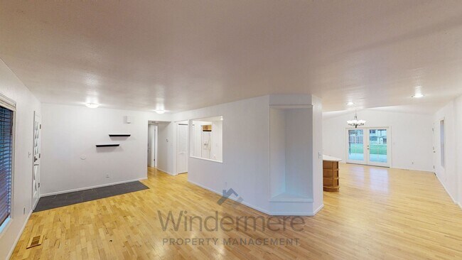 Foto del edificio - 46 Ransom Rd