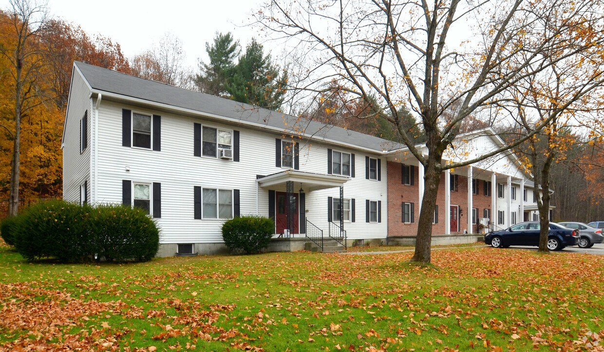 Foto del edificio - 58 Freeman Dr