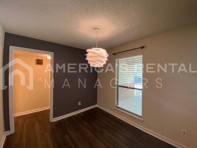 Foto del edificio - Apartment for Rent in Hoover! Available to...