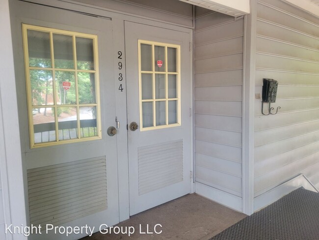 Building Photo - 2 br, 1 bath House - 2934 Carriage Drive