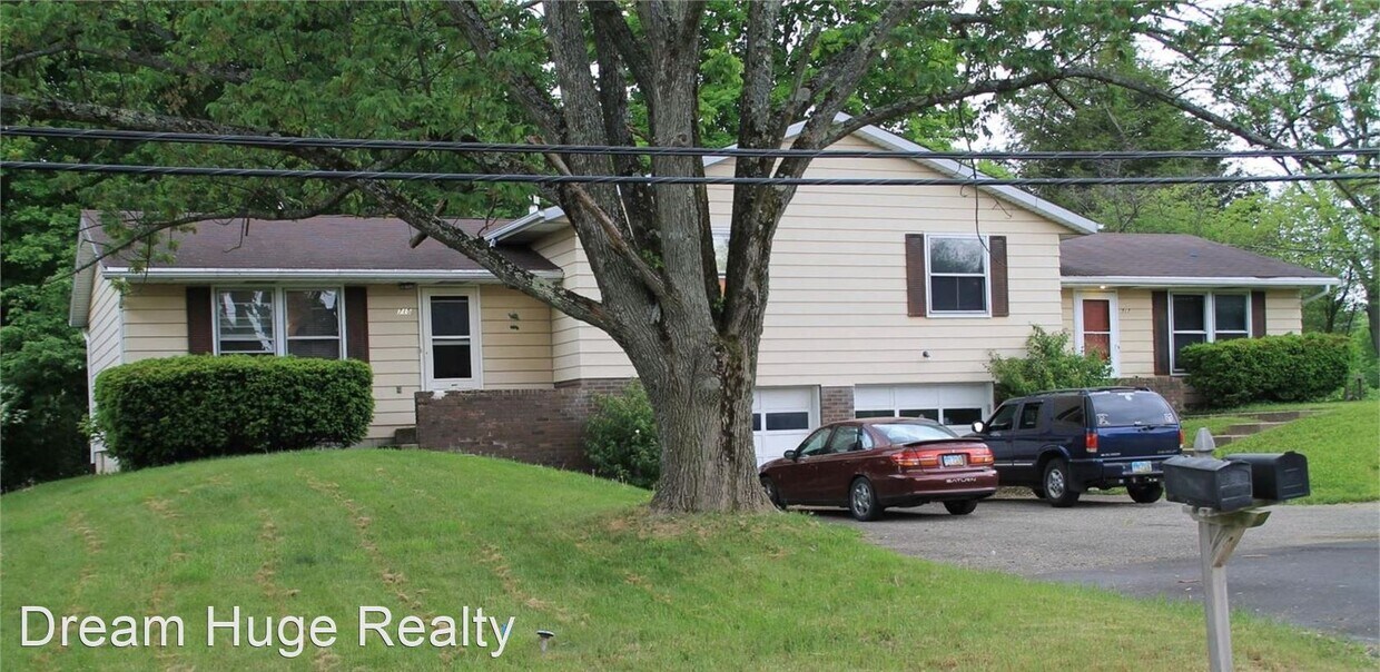 Primary Photo - 2 br, 1 bath House - 715 LOGAN RD