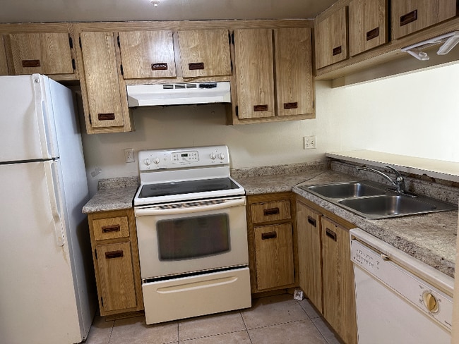 Foto del edificio - 3527 NW 114th Terrace