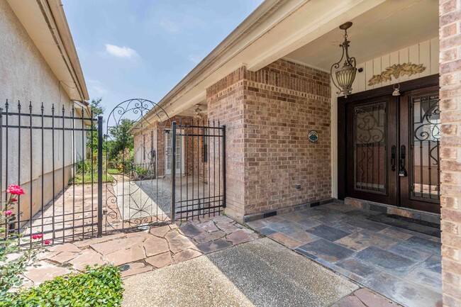 Building Photo - 19110 E Birdsong Way