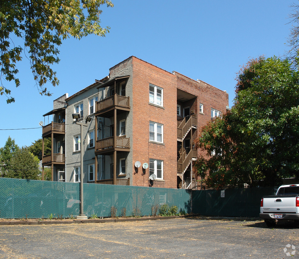 Building Photo - 1517 Columbus Ave