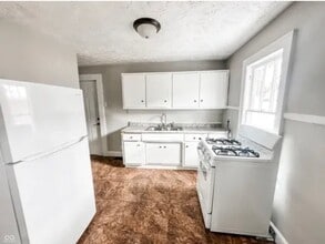 Building Photo - 2626 Morton St