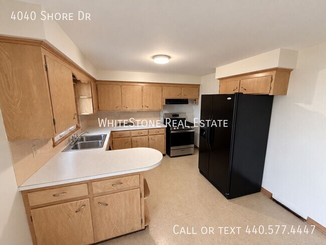 Foto del edificio - 4040 Shore Dr