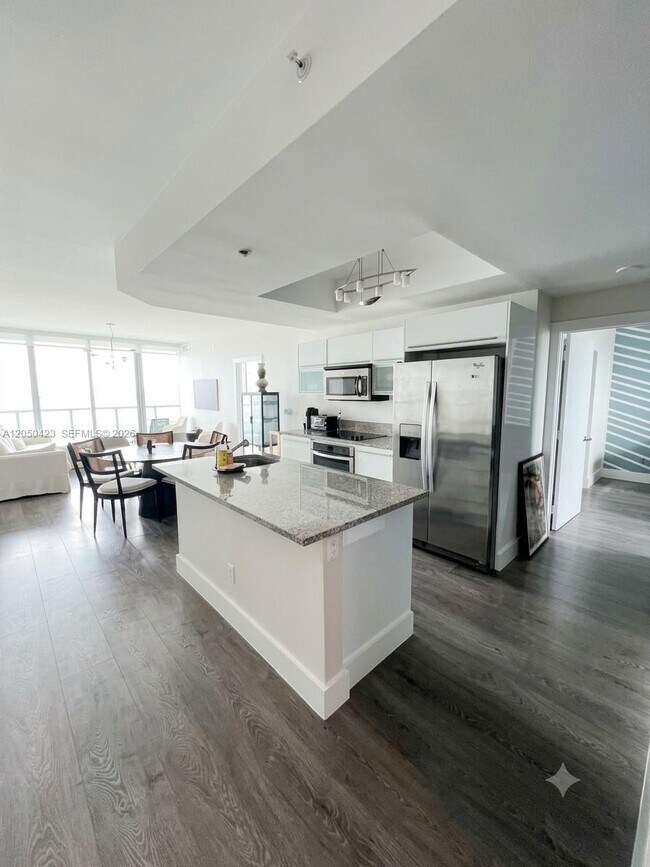 Foto del edificio - 888 Biscayne Blvd