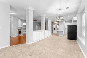 Building Photo - 106 Cezanne Woods Dr