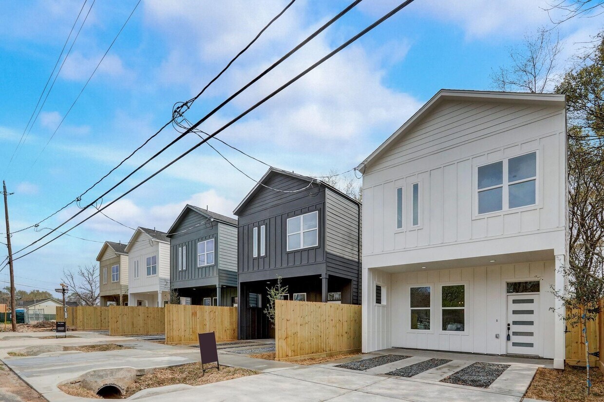 Foto principal - 1211 Dewalt St