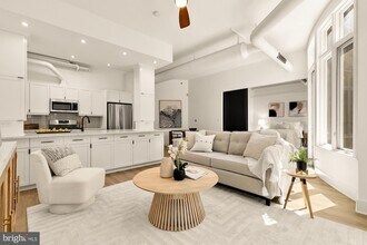 Building Photo - 1700 Kalorama Rd NW